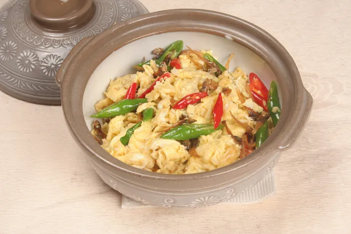 54海蜒杭椒炒蛋-张生粥记