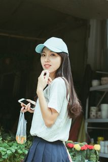 阳光少女户外高清大图