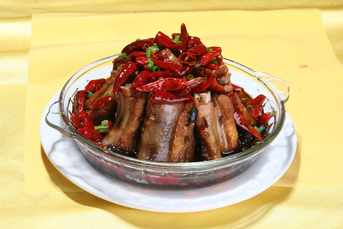 豆豉辣椒蒸鲜排