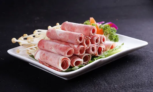 美食特色金针肥牛