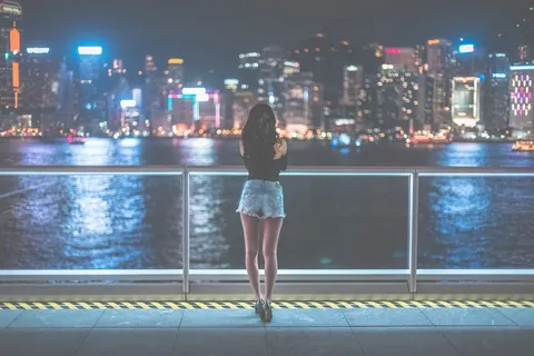 午夜都市美女人体摄影