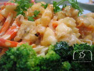 盐水炖花美食元素菜品