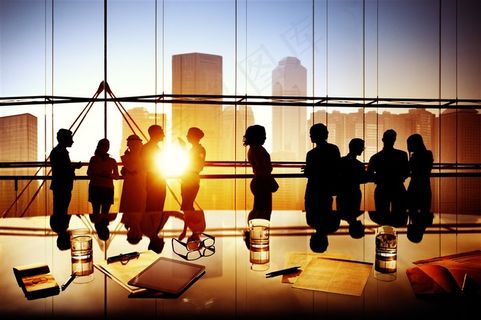 写字楼里的商务团队高清图片素材