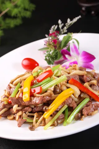 蟹味菇酱爆牛柳 (2)