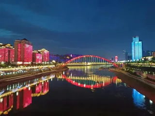 高清城市夜景图