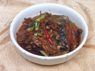 0711c-477鸭掌焖血鳝