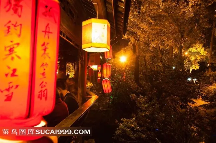 中国古典园林夜色灯笼景观