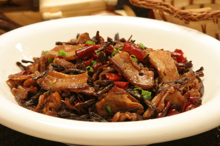 干豆角蒸五花肉 (1)