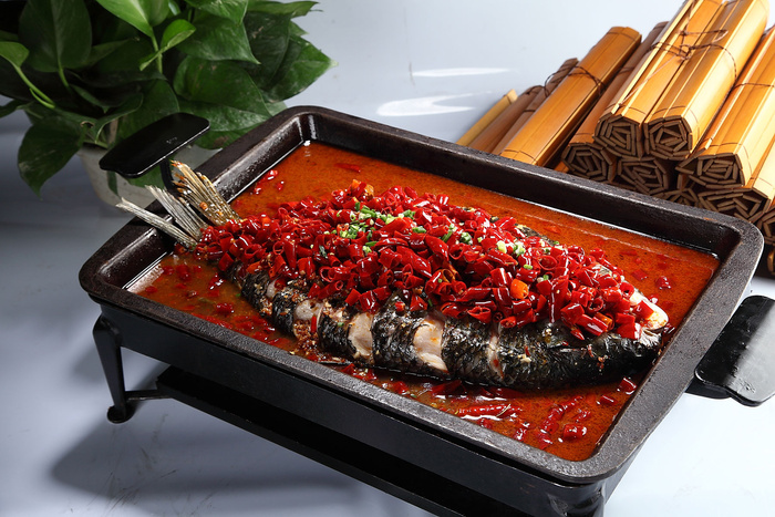 麻辣炭烤烤鱼