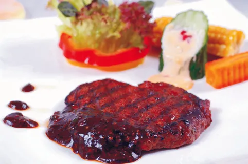 黑椒西冷牛扒  黑椒西冷牛扒