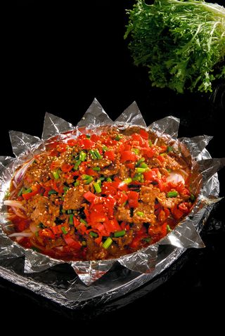 铁板蒙古牛肉  48元