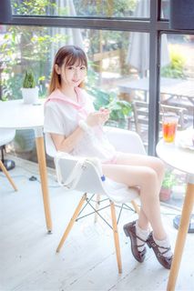 清纯萌妹美女下午茶图片