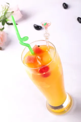 新鲜水果茶（冷）