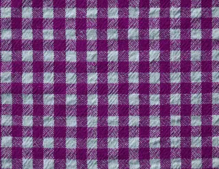 紫色格子布料背景图片