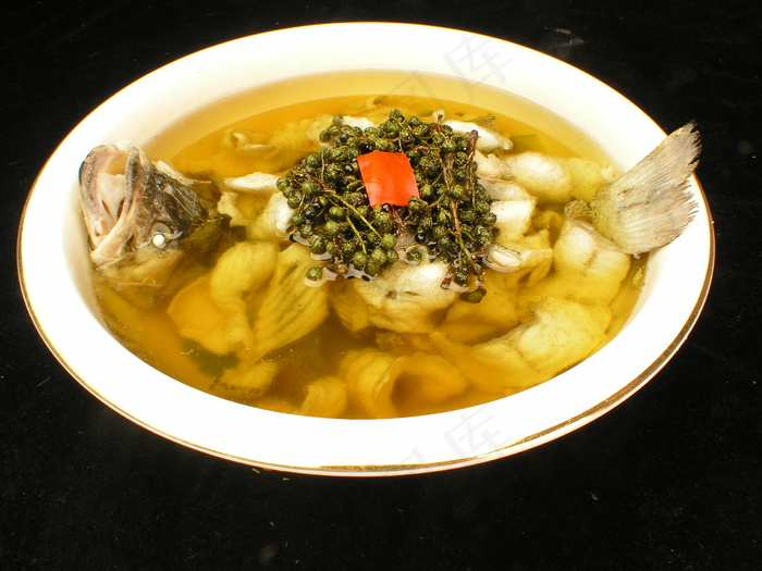 2622鲜花椒鲈鱼dd