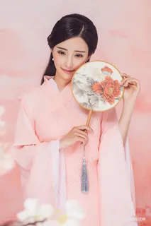 高清粉色古装半遮面清纯美女摄影写真图片素材