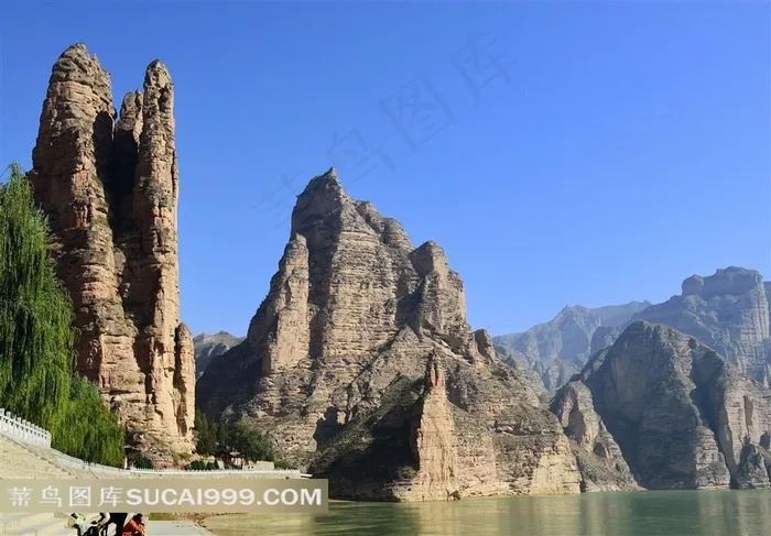 甘肃炳灵寺石林风景摄影图片