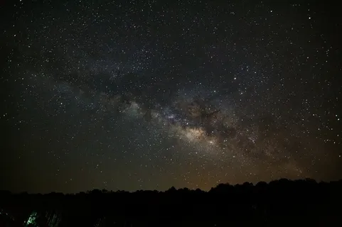 深色的星空图片 深色的星空图片