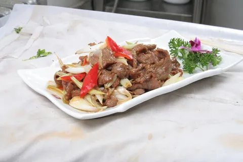 7葱爆锡盟草原小牛肉  -燕北莜面村