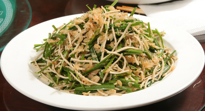韭菜豆腐丝炒虾皮  10元