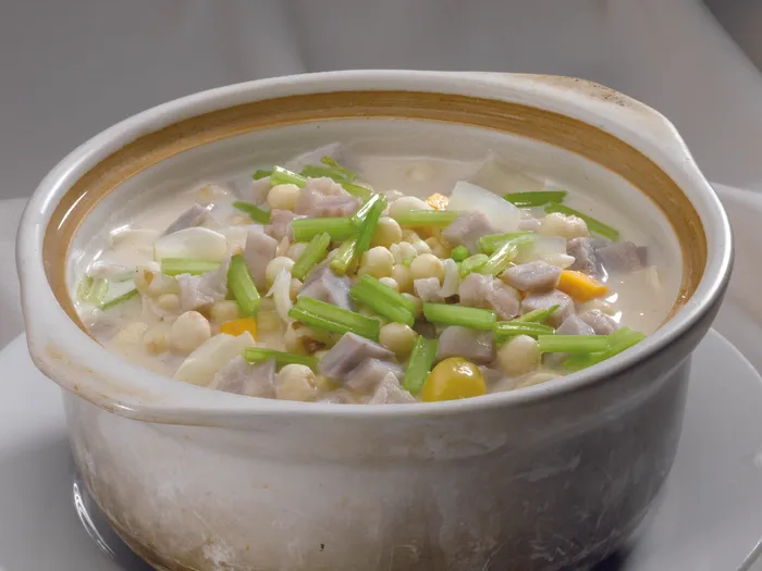 CXC06013香芋茨实煲