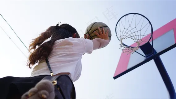 台北美女投篮高清摄影原图 台北美女投篮高清摄影原图