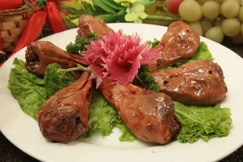 17  卤水鸭头-福林居