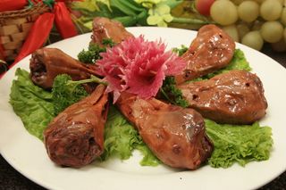 17  卤水鸭头-福林居