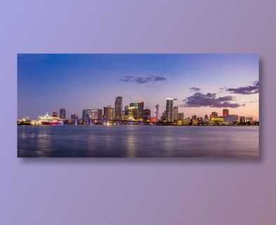 蓝紫色天空下的城市高清摄影图 蓝紫色天空下的城市高清摄影图