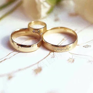 爱情婚礼婚姻戒指珠宝配饰，浪漫情人节摄影图