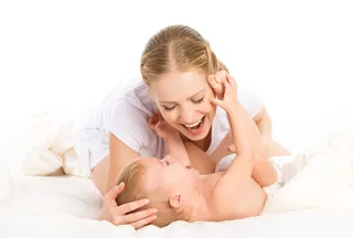 妈妈和宝宝图片母婴护理