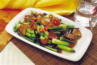 4144腊肉洪山菜苔