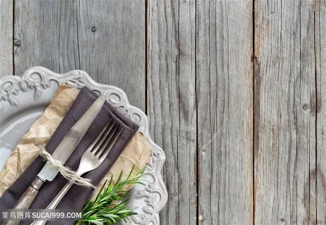 盘子刀叉等餐具高清图片 盘子刀叉等餐具高清图片