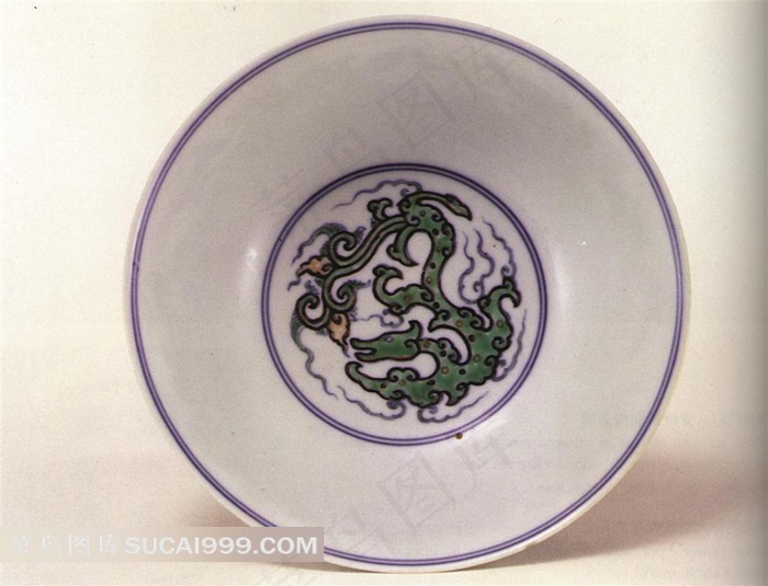 中国龙纹图案瓷碗高清素材