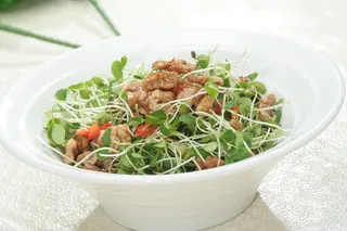 香椿苗拌核桃仁12元 (2)