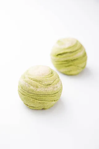 蛋糕店小蛋糕慕斯美食甜品图片