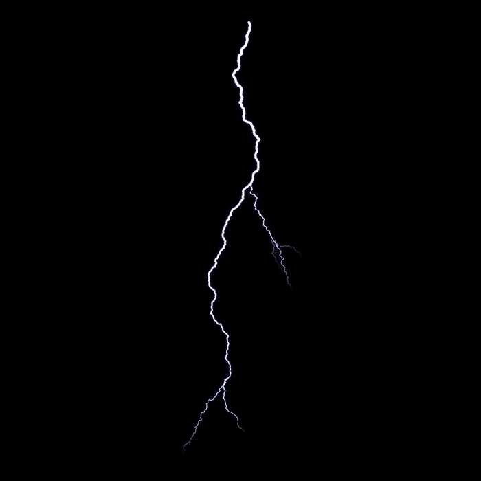 发着光芒的闪电