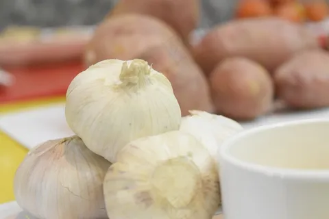 有机蔬菜大蒜图片 有机蔬菜大蒜图片