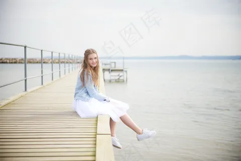 海边清纯女生图片