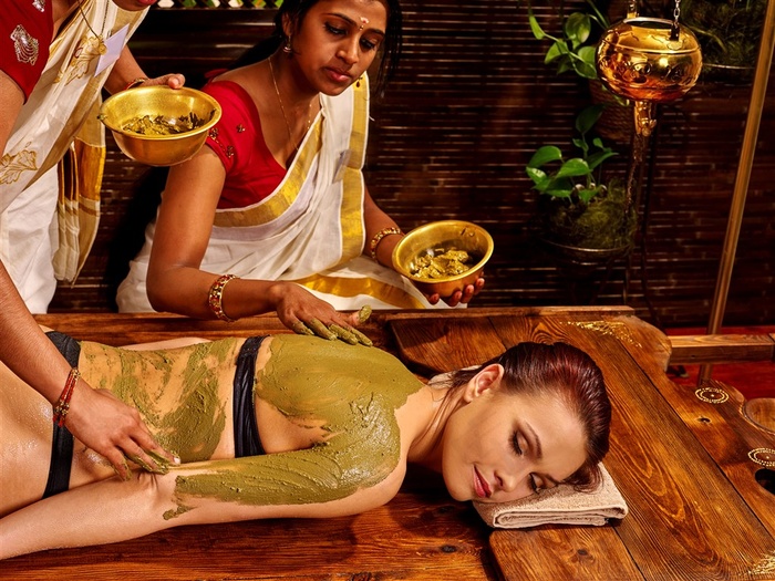 做SPA按摩的时尚女性高清摄影图片素材