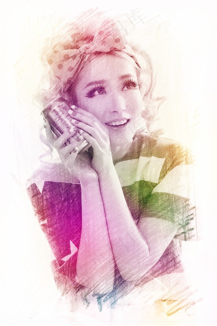 手握罐头的美丽女人