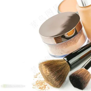 化妆用品粉底刷与粉底图片
