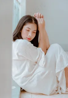 女生睡觉唯美图片 女生睡觉唯美图片