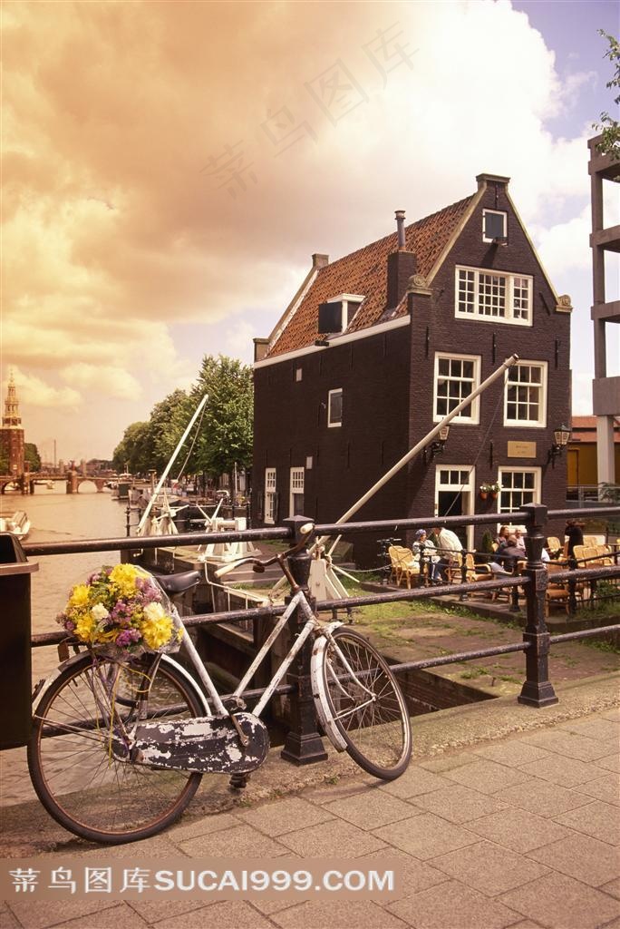 欧陆小镇的自行车