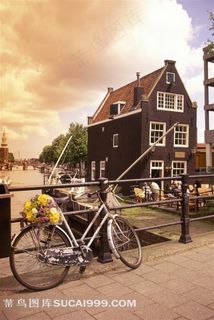 欧陆小镇的自行车