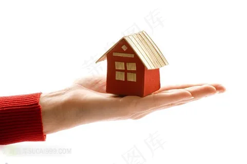 捧在手里的小木屋摄影高清图片