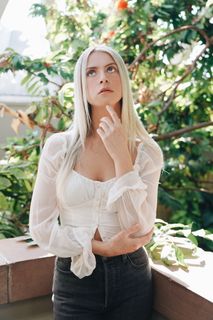 性感丰满优优人体摄影