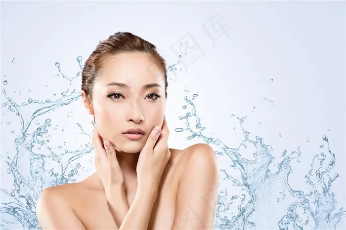 美女补水化妆品广告高清图片