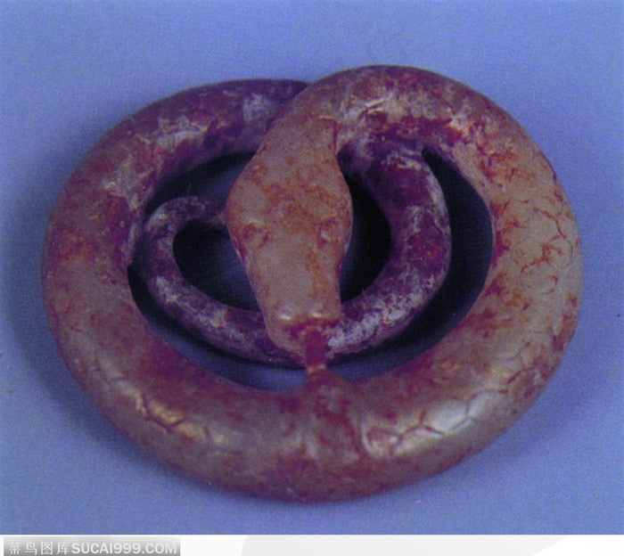 中华传统工艺-红色的玉蛇