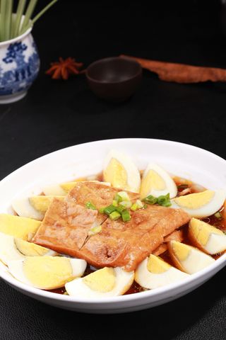 卤水鸡蛋豆腐